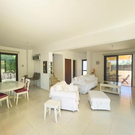Villa Chrysa Protaras Buitenkant foto