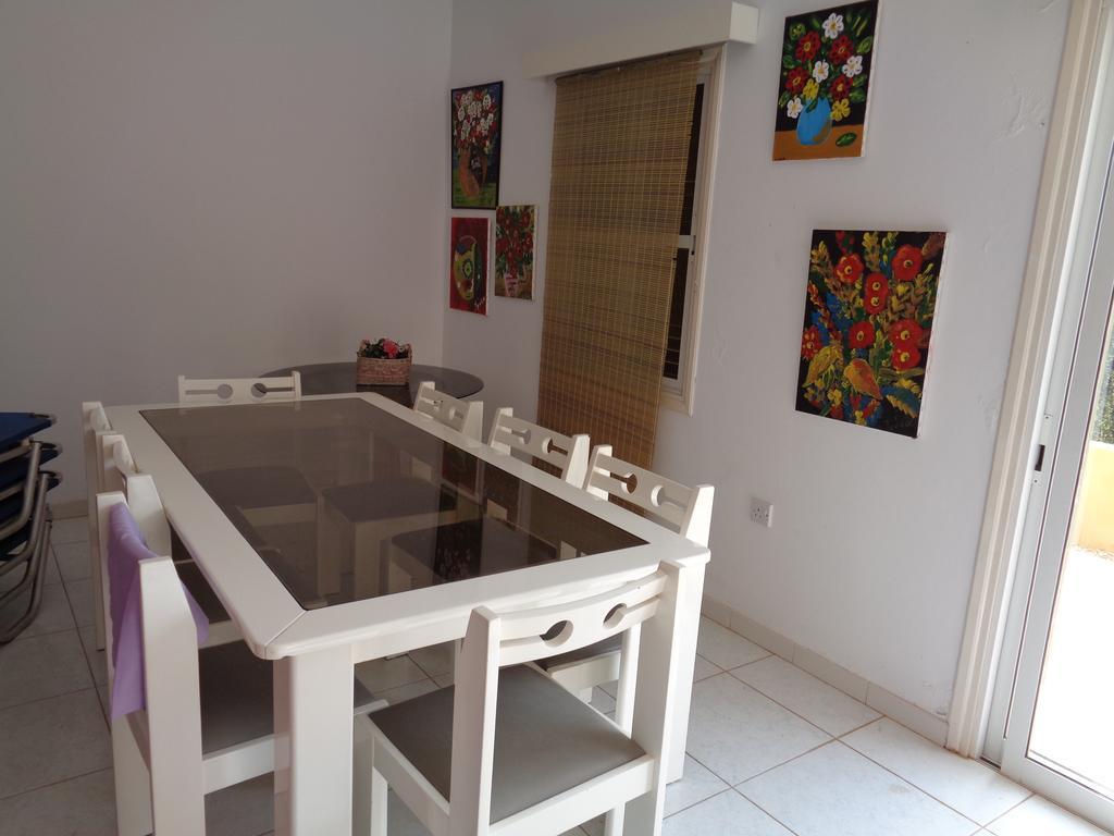 Villa Chrysa Protaras Buitenkant foto